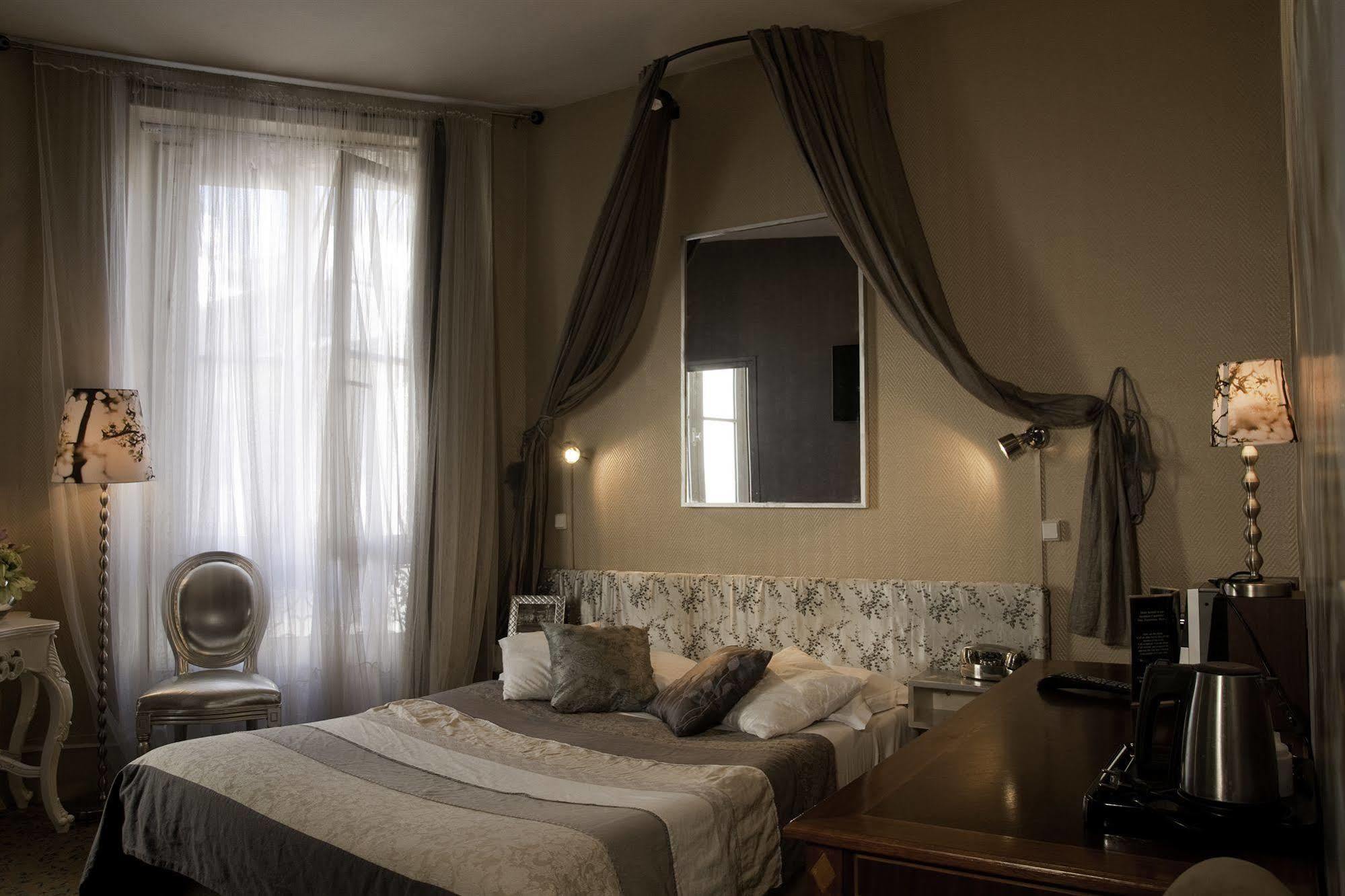 Hotel Petit Saint-Honore Paris Exterior photo